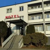 므와바에 위치한 호텔 Hotel Mława