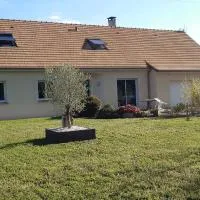 2 chambres à la campagne, proche du Mans, hótel í Saint-Célerin