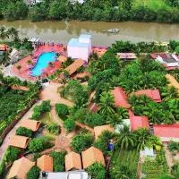 Rooster Mekong Resort, готель у місті Cho Lach