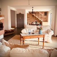 Neu! ULENHUUS Mecklenburgische Schweiz Laage Güstrow Rostock Port Bed and Breakfast - Pension -Ferienhaus - Familienurlaube bis 10 Personen, hotel poblíž Letiště Rostock-Laage - RLG, Kuhs