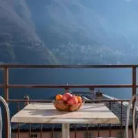 Appartamenti La Porta sul Lago, hotel v destinaci Laglio