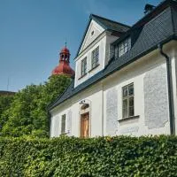 Barokní kaplanka 1796 A. D. - luxusní apartmány v Českém ráji, hotel din Železný Brod