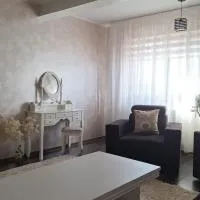 Andi Apartment Suceava, hotel en Ipoteşti