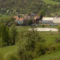 Ubytování v soukromí na farmě, хотел в Bžany