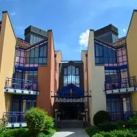 Ambassador Apparthotel, hotel u gradu Grasbrun