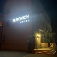 PETROVICH hotel, hotelli kohteessa H’ust