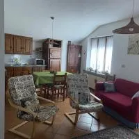 Val Chisone attic home, hotel u gradu Roure Turin