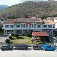 Hotel Riggioni: Pozzilli'de bir otel