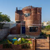 Pool Villa-House of the Dancing Cactus, hotel poblíž Letiště Pondicherry - PNY, Puduččéri