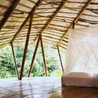 Blue Dot - jungle eco hostel، فندق في سانتا مارتا