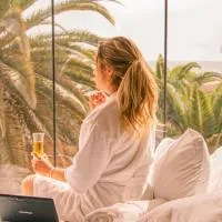 HOTEL AVENIDA, ξενοδοχείο σε Τάκνα