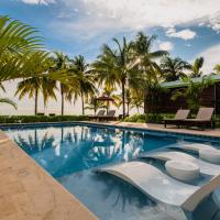 Coconut Row Boutique Hotel, hotel poblíž Dangriga Airport - DGA, Hopkins