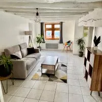 Appartement Situé au cœur de Brissac-Quincé, hotelli Brissac-Quincéssä