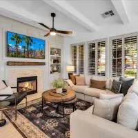 Remodeled 1BR Legacy Villa with Private Patio #A, hotel em La Quinta
