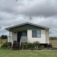 The Cottage, hotel u gradu 'Tingoora'