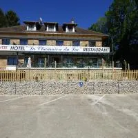 Hotel Restaurant La Chaumiere du Lac, מלון בקליירבו-לה-לאק