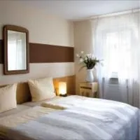 Hotel Krone, ξενοδοχείο σε Όστφιλντερν