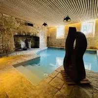 Château d'Aynac, hotel di Aynac