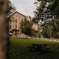 Logis - Hotel Restaurant du Parc, hotel di Cransac