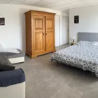Appartement Les Faysses, хотел в Rochemaure