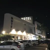 Ipê Hotel Curitiba - Av das Torres, hotel di Curitiba