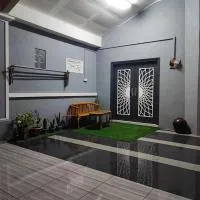 Siti's Homestay, готель у місті Сеґамат