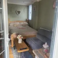 Private en-suite RUTHIN, hotel en Llanfair-Dyffryn-Clwyd