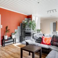 Ihana omakotitalo omalla pihalla, hotel poblíž Letiště Turku - TKU, Turku