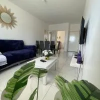 house of happiness, hotel en Praia