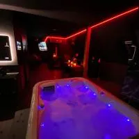 Love room spa, Hotel in Erstein