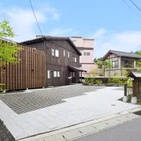 うり房旅館仲通り うら房, hotel i Kusatsu