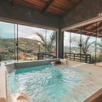 Cabana Montana Viva Cada Momento: Guaramirim'de bir otel