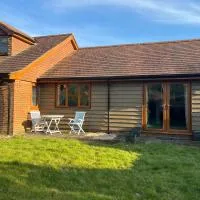 Self-contained Guest Suite, Michelmersh, Romsey, hotel in Michelmersh