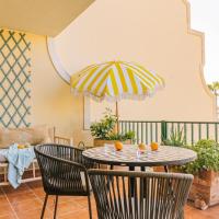 Apt S&atilde;o Sebasti&atilde;o - 1 bedroom oceanfront with pool, Hotel in Ericeira