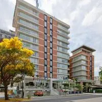 Hotel Velvet Plaza, hótel í Guadalajara