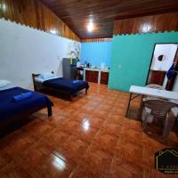 Apartamentos Glen #2, hotel poblíž Puerto Jimenez Airport - PJM, Puerto Jiménez