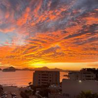 Oceanfront Condo for up to 7, h&ocirc;tel &agrave; Cabo San Lucas