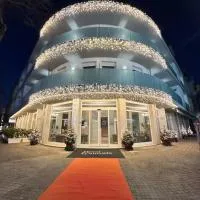 Hotel Centrale, khách sạn ở Lignano Sabbiadoro