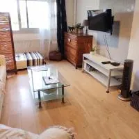 "Home Sweet Home" - 70m2 - proche Lyon, Eurexpo, Groupama & Matmut Stadium, LDLC Arena, hotel u gradu Sen Prijest
