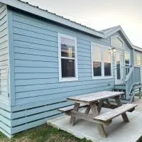 1 mile to Beach Family Friendly 2 Bdrm Comfy Beds, Hotel in Bolivar Peninsula