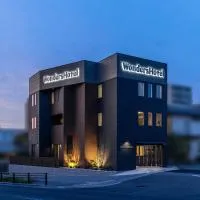 Wonders Hotel, hotelli kohteessa Hirabari