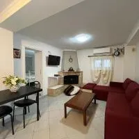 Stelios Home, hotel em Nea Vrasna