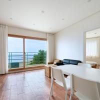Slow Wave Ocean View Family Pension, hotel em Yangyang