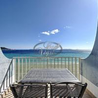 Studio vue mer pieds dans l'eau plage de Cavali&egrave;re, hotel em Le Lavandou