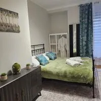 Homey flat, Hotel in Perth