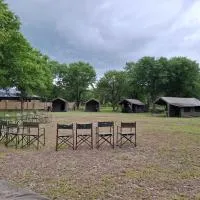 Se xaxa Camp, hotel din Maun