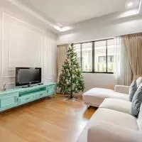 Villa Siri 49 Luxury 4 BR Chiang Mai, Hotel in Chiang Mai