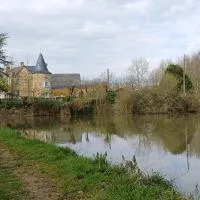 Manoir de la Provosterie, hotell i Ahuillé