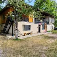 Guest House Iaraji, hotell sihtkohas Tʼianetʼi
