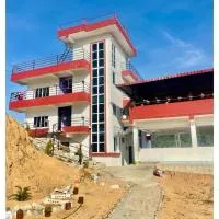 Red Tiger Resort, hotel u gradu 'Heṭauḍā'